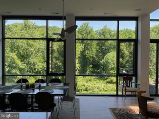 44 Bancroft Mills Rd, Wilmington, DE 19806