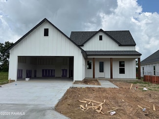 114 Fountain Meadow Dr, Broussard, LA 70518