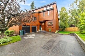 2141 Tudor Hills Dr, Anchorage, AK 99507