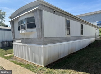 21 Sigmans Trailer Ct, Carlisle, PA 17013