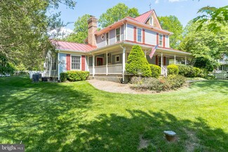7237 Clifton Rd, Clifton, VA 20124