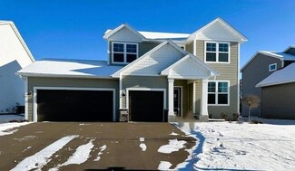5742 135th St N, Hugo, MN 55038