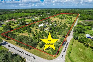 15401 SW 272nd St, Homestead, FL 33032