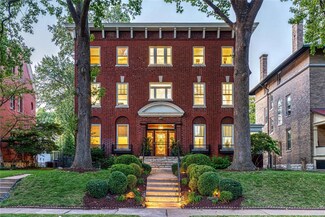 81 Waterman Place, Saint Louis, MO 63112