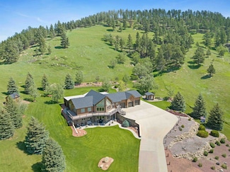 2220 Chevelle Cir, Sturgis, SD 57785