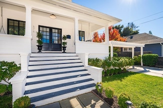 576 Patchett St, Napa, CA 94559