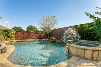 319 Ashley Dr, Coppell, TX 75019