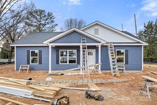2365 28th St NE, Hickory, NC 28601