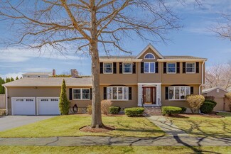 33 Diane Rd, Peabody, MA 01960