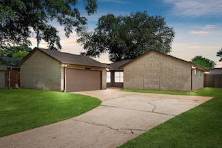 13834 Fleur de Lis Blvd, Cypress, TX 77429