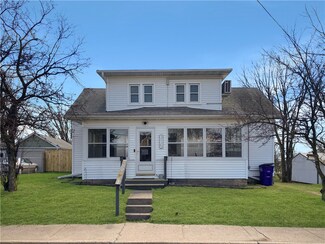 315 W 1st St, Blair, WI 54616