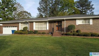 733 Sherwood Rd, Fairfield, AL 35064