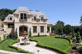 25349 La Rena Ln, Los Altos Hills, CA 94022