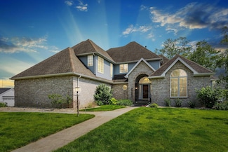 1747 Thrush Dr, Waterloo, IA 50701