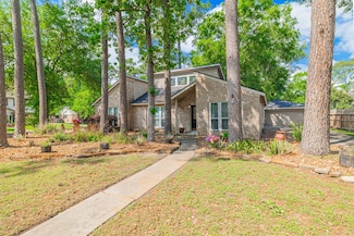 2003 Parkdale Dr, Kingwood, TX 77339