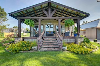 1053 Harvest Rd, Saluda, SC 29138