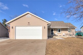 4914 Club House Ln, Eau Claire, WI 54703