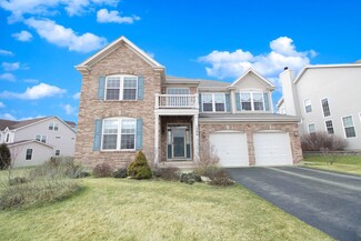 1390 Grand Pointe Blvd, West Dundee, IL 60118