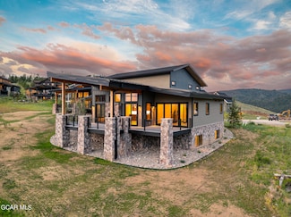765 Lone Eagle Dr, Granby, CO 80446