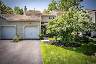 3 Bridgewater Way, Poughkeepsie, NY 12601