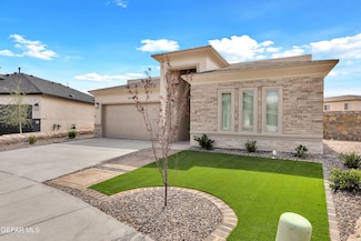 12645 Middlesbrough Ave, Horizon City, TX 79928