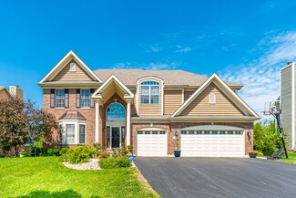 6 Covington Ct, Algonquin, IL 60102