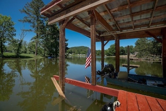 482 Hiwassee Dr, Decatur, TN 37322