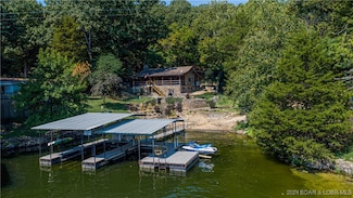 176 E Lakeview Acres Rd, Camdenton, MO 65020