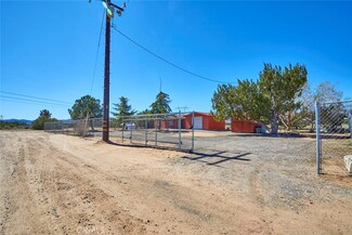 13073 Juniper Ln, Oak Hills, CA 92344