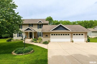 3 Forest Ct, Rock Island, IL 61201