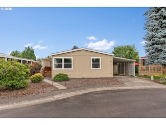 1699 N Terry St, Eugene, OR 97402