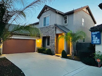 4381 W Pinsapo Dr, Fresno, CA 93722