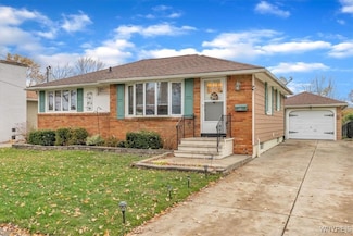 55 Maldiner Ave, Tonawanda, NY 14150