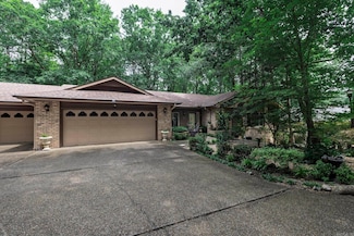 7 Burladero Trace, Hot Springs Village, AR 71909