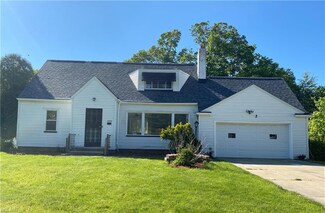 1751 Sagamore Dr, Euclid, OH 44117