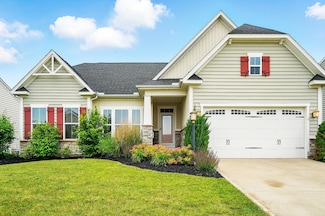 2475 Sunset Maple Dr, Tipp City, OH 45371