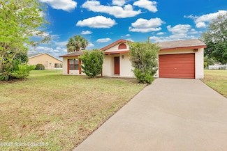741 Alaska Ave NE, Palm Bay, FL 32907