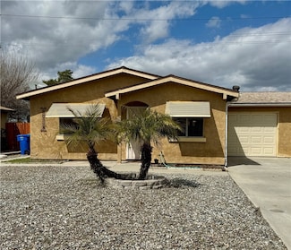 2364 San Padre Ave, Hemet, CA 92545