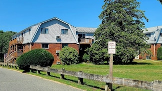 165 South St Unit 12, Plymouth, MA 02360
