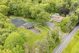 50 Loomis St, North Granby, CT 06060