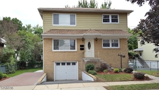 650 Milton Ave Unit 1, Lyndhurst, NJ 07071