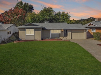 8017 Glen Tree Dr, Citrus Heights, CA 95610