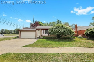 119 S Wildwood St, Westland, MI 48186