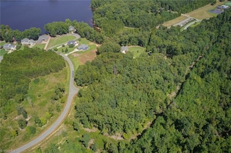 000 Harborgate Dr, Denton, NC 27239