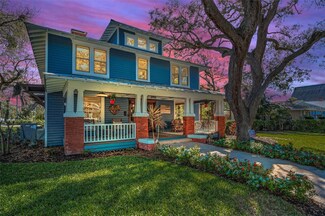 527 Scotland St, Dunedin, FL 34698
