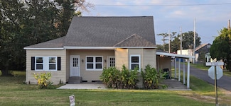 221 E Spur St, Gramercy, LA 70052