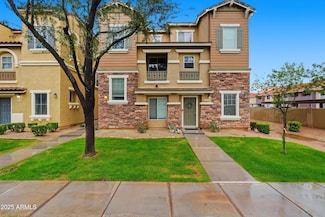 162 W Commerce Ct, Gilbert, AZ 85233