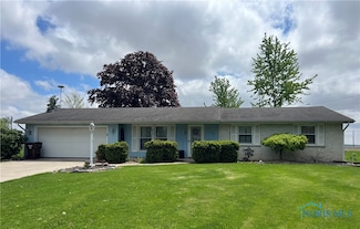 107 Oak Park Dr, Hicksville, OH 43526