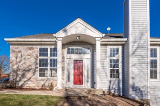 261 Rainier Way Unit 6261, Fox Lake, IL 60020