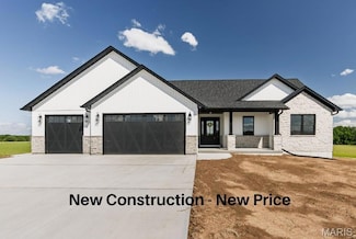 103 Cheatham Farm Ln, Troy, MO 63379